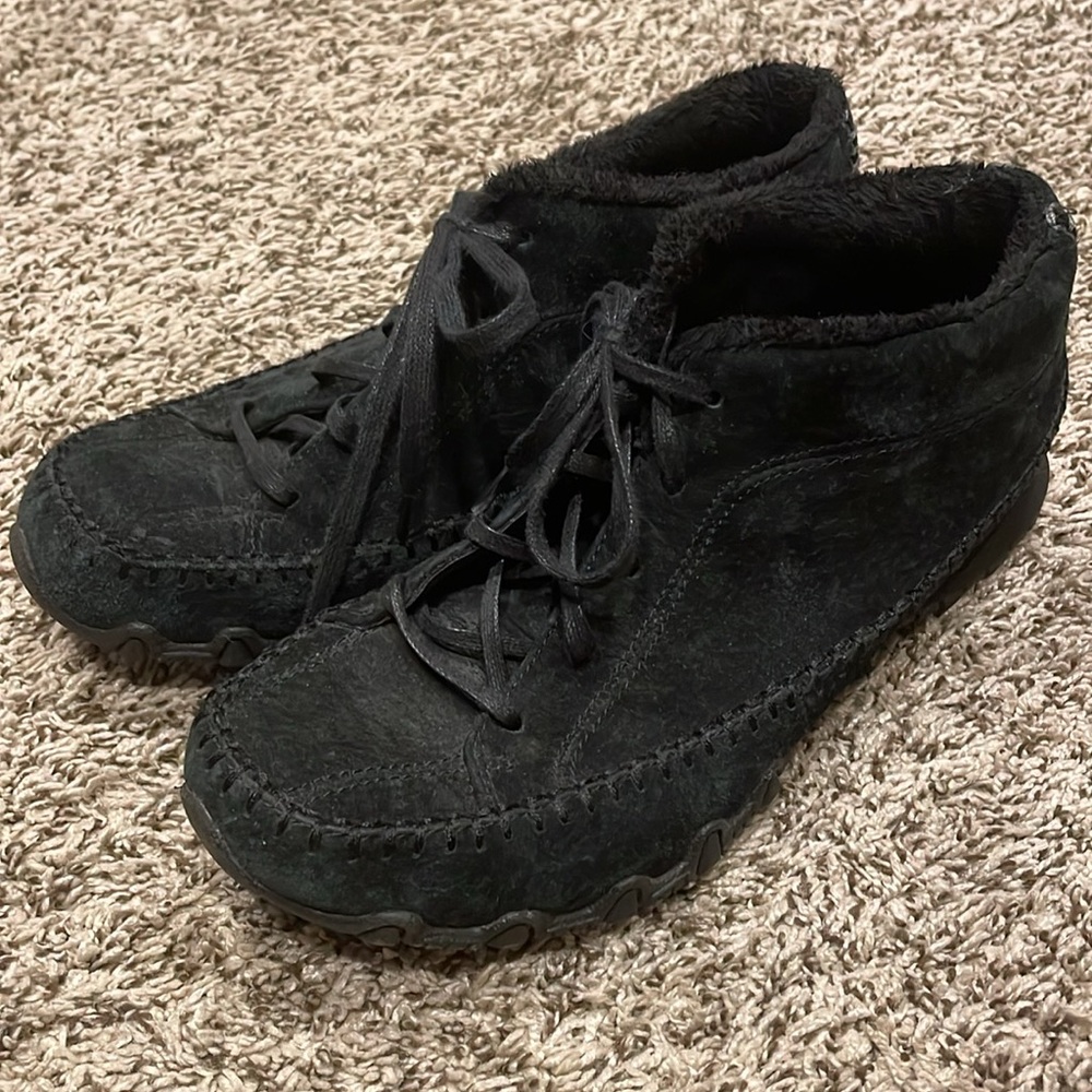 Sketcher booties